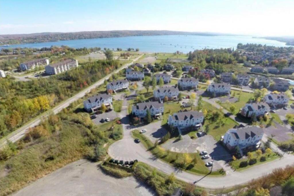 Le Philemon Club Azur Plage Memphremagog Εξωτερικό φωτογραφία